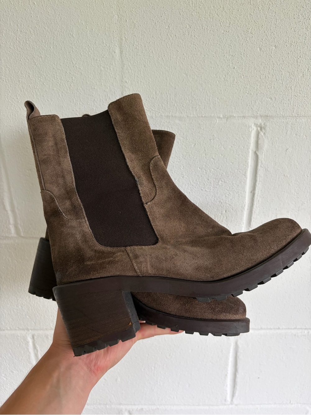 Emanuele Castro - Chelsea Block Heel Boot